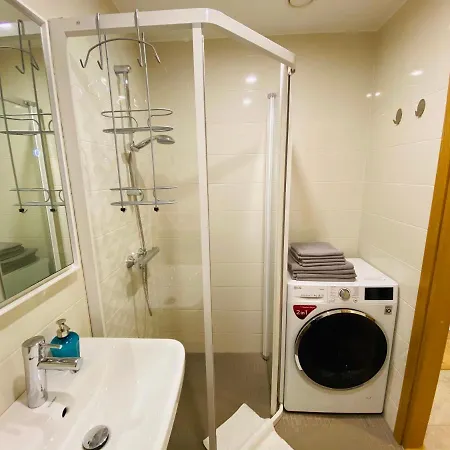 Cozy - Center 아파트